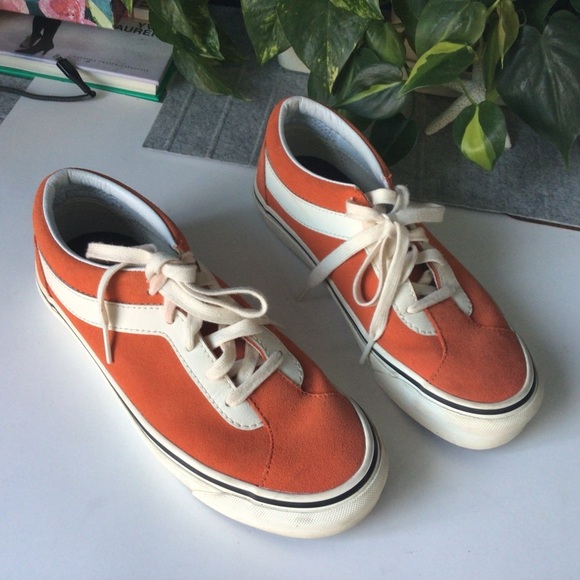 Orange Ultra Crush Lite-Off Wall Suede Canvas Shoes Sneakers Teens 5.5 - Picture 2 of 12